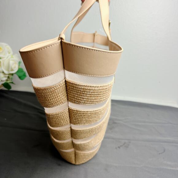 Cult Gaia Laszlo Large Straw Mesh Tote Bag - Picture 8 of 10